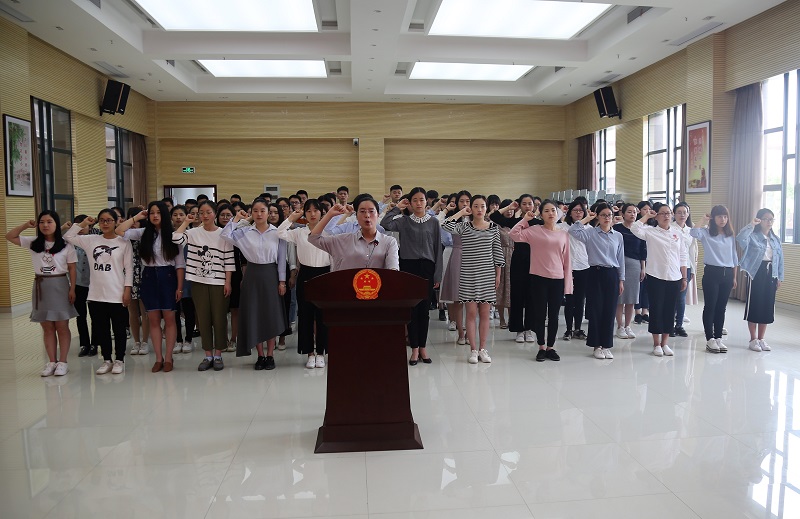 铮铮誓言 铮铮誓言