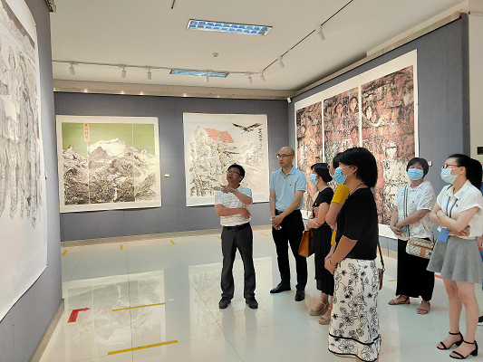 市委党校：一场别开生面的党史专题党课